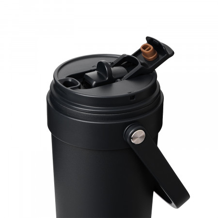 Термокружка вакуумная Соло (Solo), черная