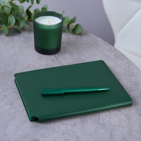 Ароматическая свеча Энигма (Enigma), зеленая