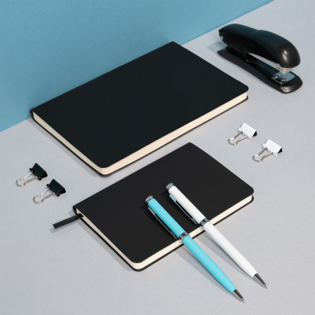 Ежедневник Спарк (Spark) недатированный, черный (без упаковки, без стикера)